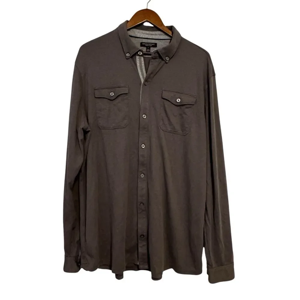 Banana Republic Luxury Touch Gray Long Sleeve Button Down Shirt